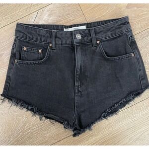 Topshop Moto Mom Jean Shorts Black High Rise Distressed Size 4 Cutoff